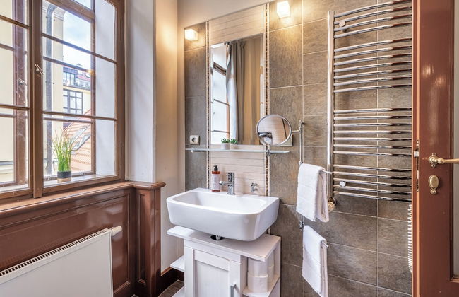 3 Epoques Apartments by Adrez Living - Foto 33