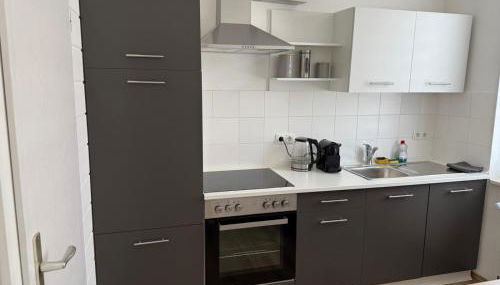 Gemütliches Appartement 1 - mit Küche und Bad zur Eigennutzung -Schuster Homes- - Foto 5, stove