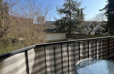 Stilvolles Apartment mit zwei Bädern Terrasse und Parkplatz nahe Rhein und Bonn Zentrum - Foto 9