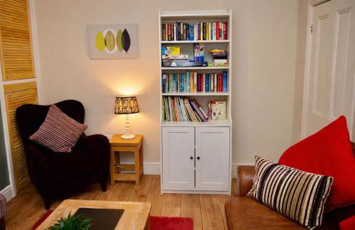 Tegfryn (Sleeps 8), 5*, Sea View, Borth y Gest - Photo 39