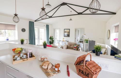 Oak Cottage at Gravel Farm - Photo 2