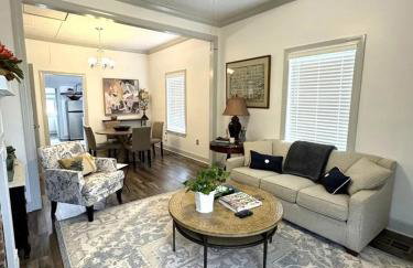 Creole Cottage - 2 Bed, 1 Bath, Pet Friendly with Fee, Walk to Downtown, Grill, Washer & Dryer - Foto 29