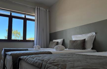 Casa com Piscina no Centro - 13 pessoas - Churrasqueira - Elegante - Foto 17