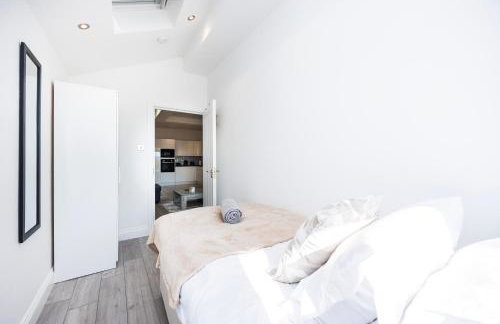 Modern 3 Bedroom Apartment with Ensuite - Foto 26