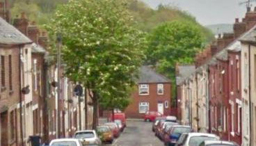 Base is a lovely place to unwind after a long day - Foto 5