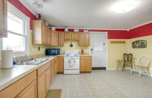 Walk to Nauvoo Temple Remodeled Family Apartment - Foto 10