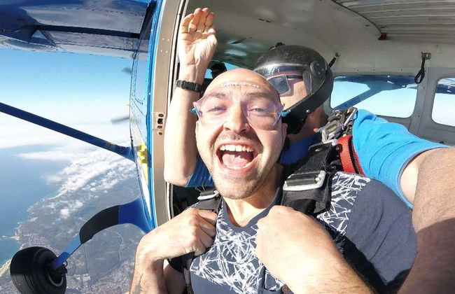 Salto en paracaídas en Newcastle - Foto 4