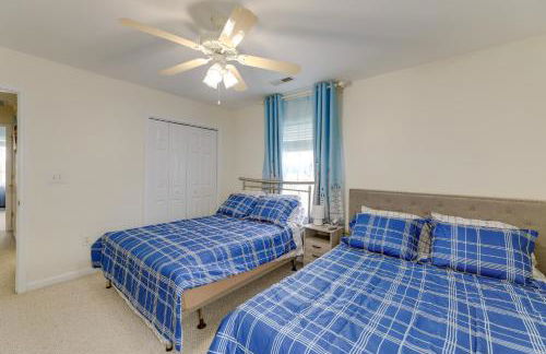 Beach, Pier Access! Pet-Friendly Crystal Coast Gem - Foto 22