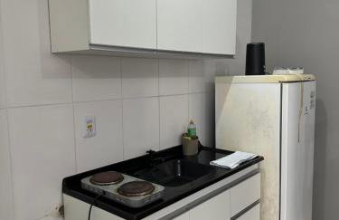 Apartamento Studio amplo, Completo com Internet - Foto 3