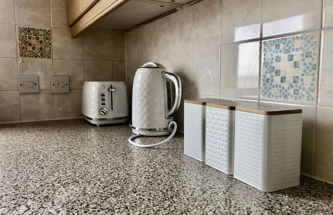 Beachfront Panoramic Seaview Free Wifi & Parking - Photo 5