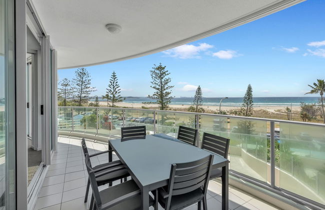 Reflection on the Sea - Foto 69