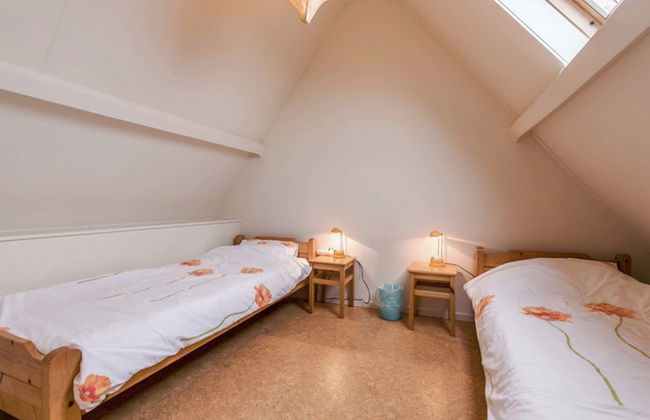 Family Apartment on Large Estate in Bergen aan Zee near Dunes & Beach - Photo 6