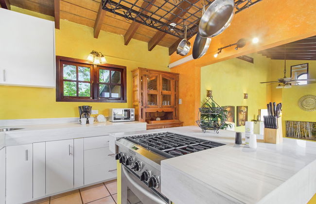 Mexican Style Villa With Private Pool, Free Utilities - Foto 8