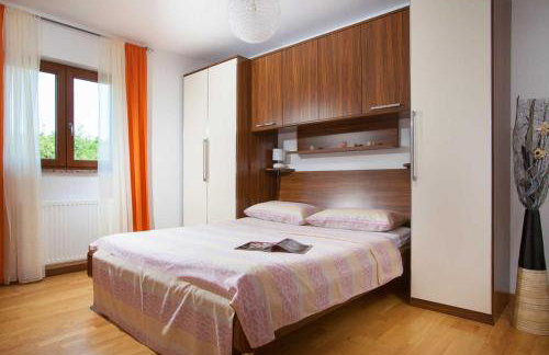 Villa Zora, beautiful modern villa in a village near the sea - Foto 3