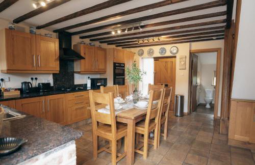The Old Mill at Barnacre - Cosy cottage with private hot tub & pool access - Foto 33