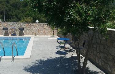 Greek Style Ground Floor Apartment & Pool - Foto 19