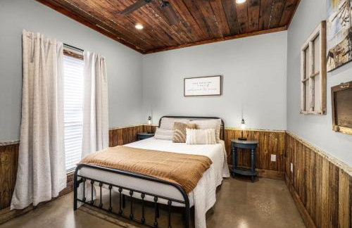 River Access Firepit BBQ Sleeps 12 - Foto 32