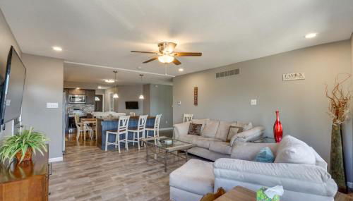 Deck, Hot Tub, Views! Reunion Retreat in Ozarks - Foto 4