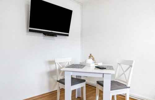 Small Holiday Apartment 3 - Photo 4