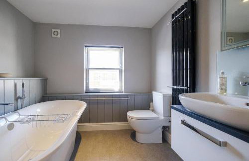 Crew Quarters - Foto 22