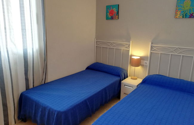 Delfines III Bl.v Esc. 1 Bajo pta 1 - Foto 3