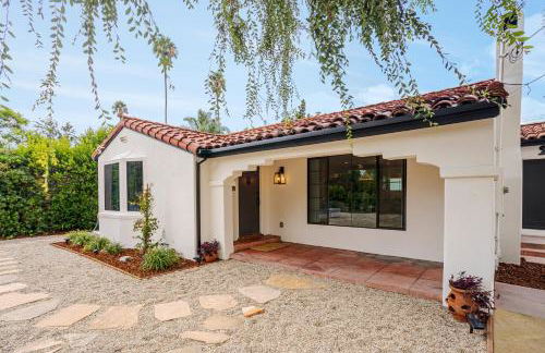 Designer 2 bed near Universal sleeps 8 hot tub - Foto 53