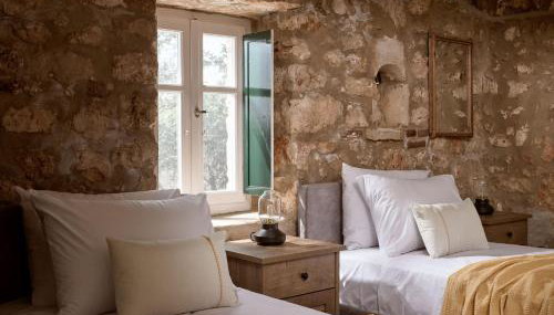 Dounias Village Home - Traditional Architecture & Modern Luxury, by ZanteWize - Foto 4