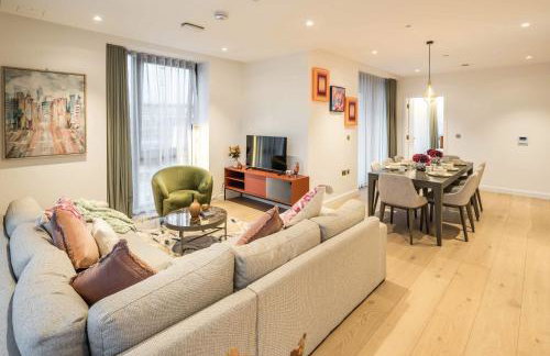 Modern 3-Bedroom Apartment near Kings Cross & Coal Drops - Photo 72