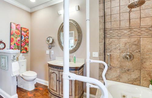 Heart of Historic Chickamauga! Chic Studio with Pool - Foto 13