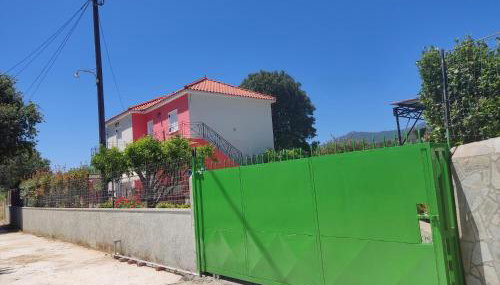 DIMITRIS EYRIAKIS COTTAGE - Photo 2