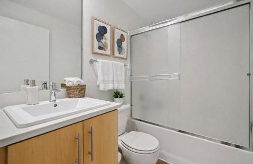 Venice Marina Water Front Luxury Condo - Photo 19