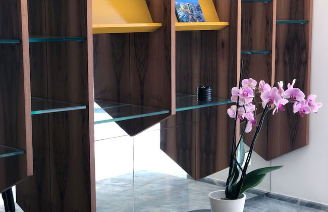 Grey Pearls Suites - Photo 42