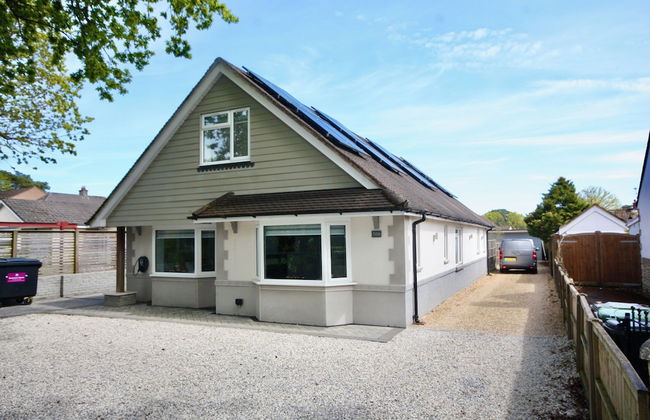 Four Corners Holiday Home with Hot Tub & Sauna - Foto 1