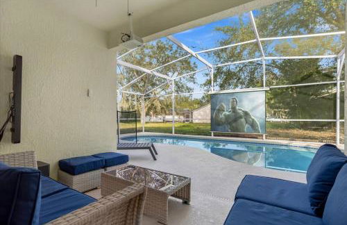 Amazing Star Wars Villa with Arcade & Theater, Private Pool, 3 King, Near Disney - Photo 20
