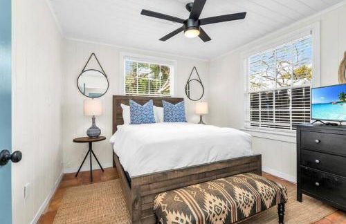 Tropical Estate w/ Guesthouse & Pool. Sleeps 8! - Foto 6