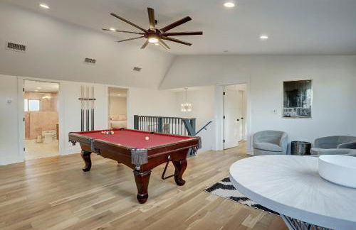 Bachelor/Bachelorette Mansion In the Heart of ATX - Photo 2
