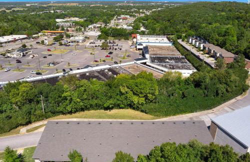 Noble Nest 5 Min to Downtown and U of A - Photo 35