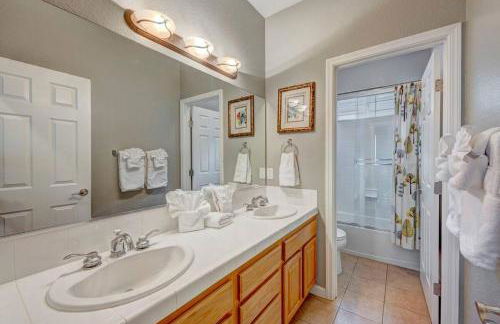 Marina Escape-Lake-Family-Fishing-Casino - Photo 26