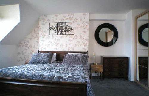 Marketplace Glastonbury - Photo 45