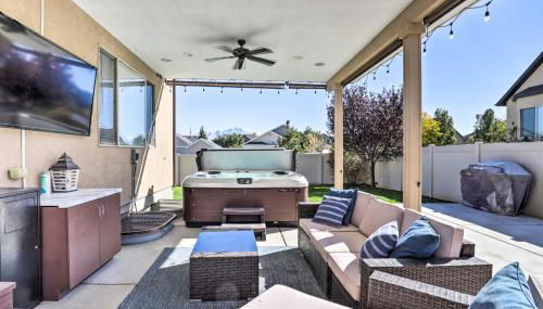 Family-Friendly Home with Theater, 24 Mi to SLC - Foto 2