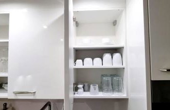 New Modern SelfCheckin PublicFreeParking HighSpeed Wifi KingSizeBed - Foto 42