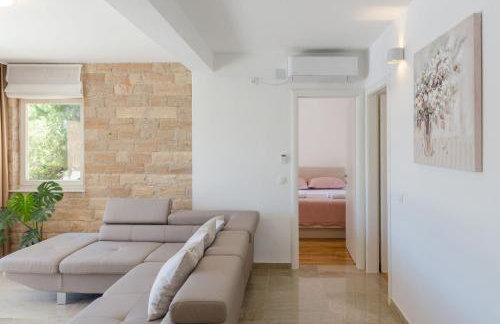 Pine Tree Apartment Zanetic - Photo 18