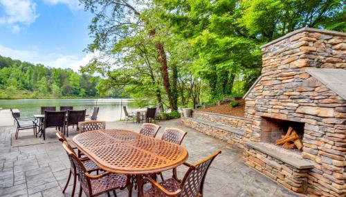 Hot Tub, Dock, Lakefront Luxe Six Mile Retreat - Foto 2