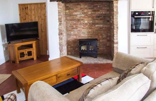 Cotswold View - Photo 3