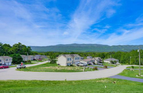 Charming Shenandoah Retreat with Deck! - Foto 29