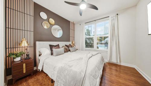 Chic 2BR w Pool Pet-Friendly Unit #14 - Foto 2