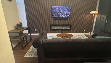 Timeless Spacious 1bedroom Duplex apartment with balcony in Shoreditch - Foto 2