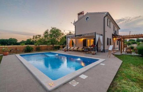 Gorgeous Home In Puntera With Wifi - Foto 14