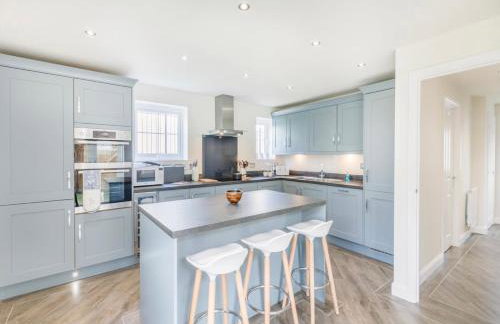 The Neal's 4 Bedroom House in Buxton Sleeps 8 - Photo 11