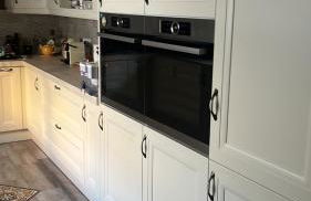 House -Sleeps 6-Garden-Fireplace - Photo 10